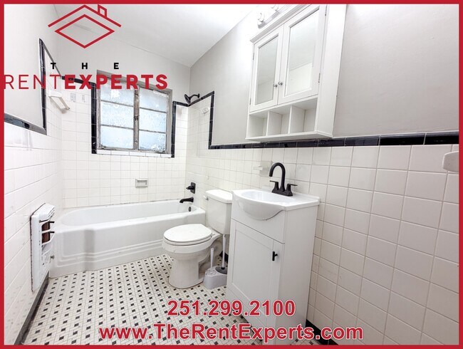 Building Photo - 51 Sherwood Dr