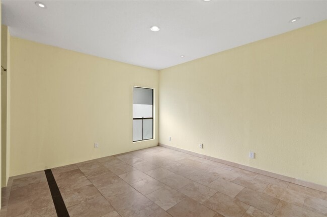 Building Photo - 4001 E NASA Pkwy