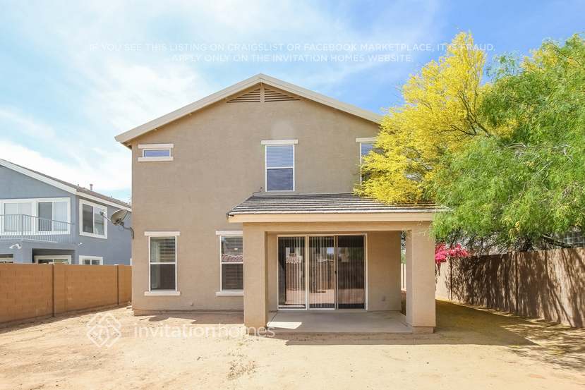 Building Photo - 11747 N 148th Ave