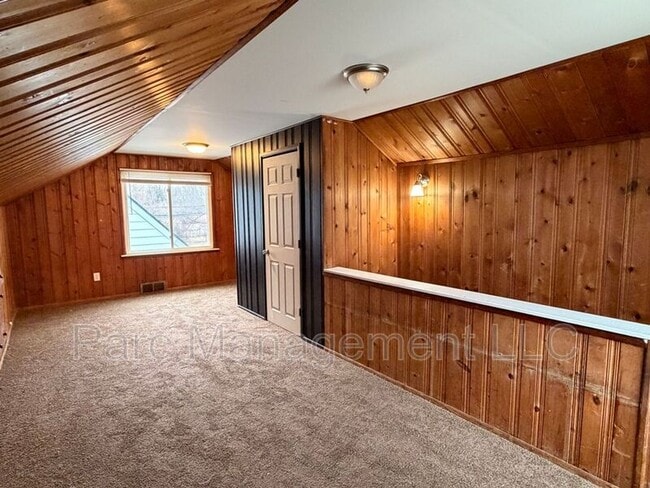 Building Photo - 6262 Penrod St