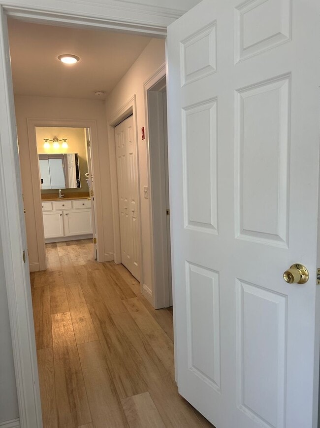 Building Photo - Newly Built! Spacious 4BR 2 Bath House