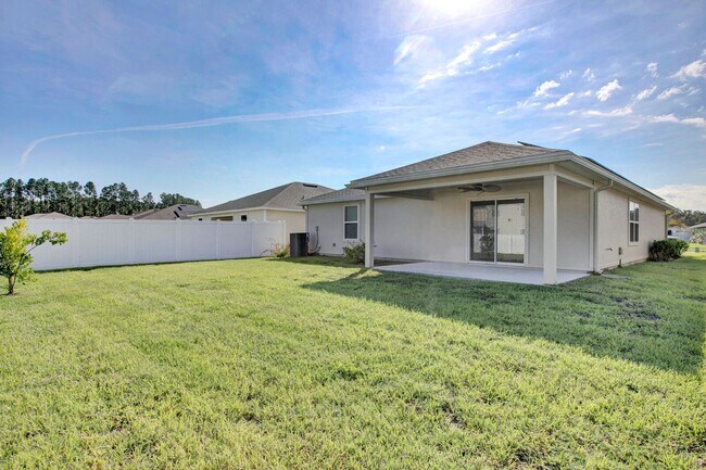 Building Photo - Beautiful 3 bedroom/ 2 bathroom home in Yu...