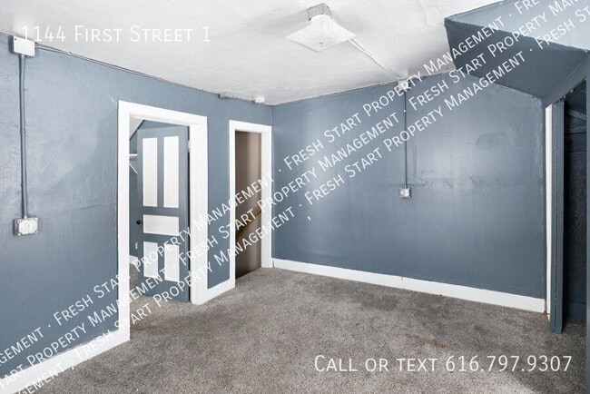 Building Photo - 1144 First Street 1-