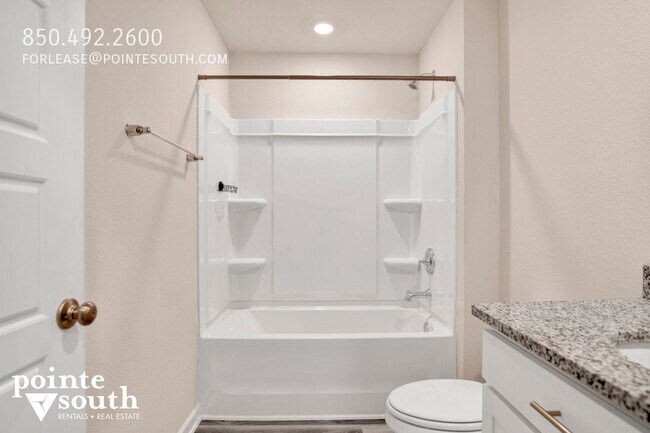 Building Photo - 32038 Lyon Rd