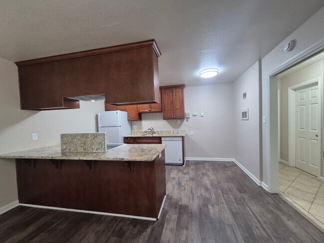 Interior Photo - 1711 N Street, Sacramento