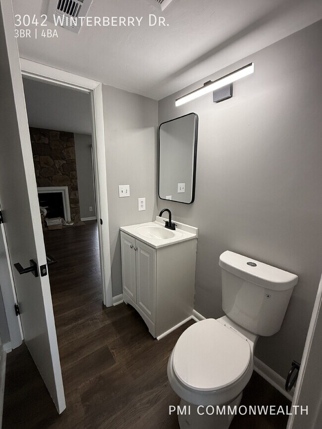 Building Photo - 3042 Winterberry Dr