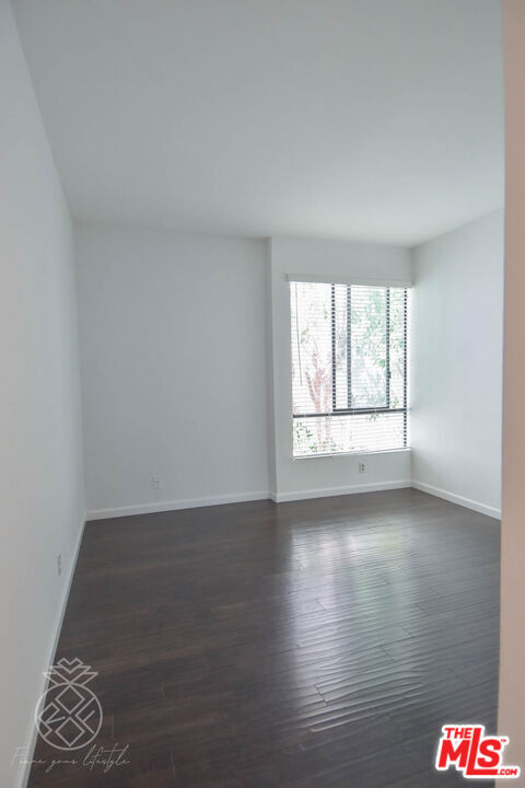Building Photo - 1727 Glendon Ave