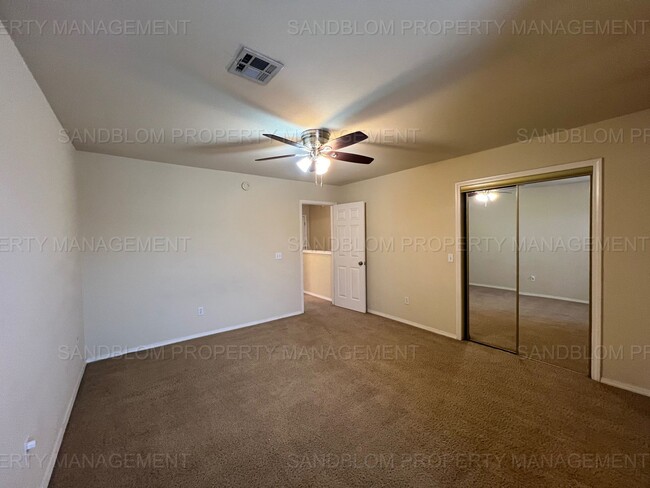 Building Photo - FOR LEASE | Sand Springs | $925 Rent | 2 B...