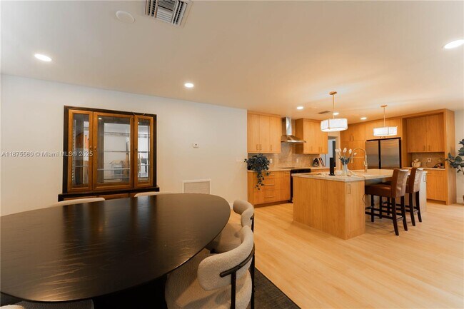 Building Photo - 7361 SW 115th St