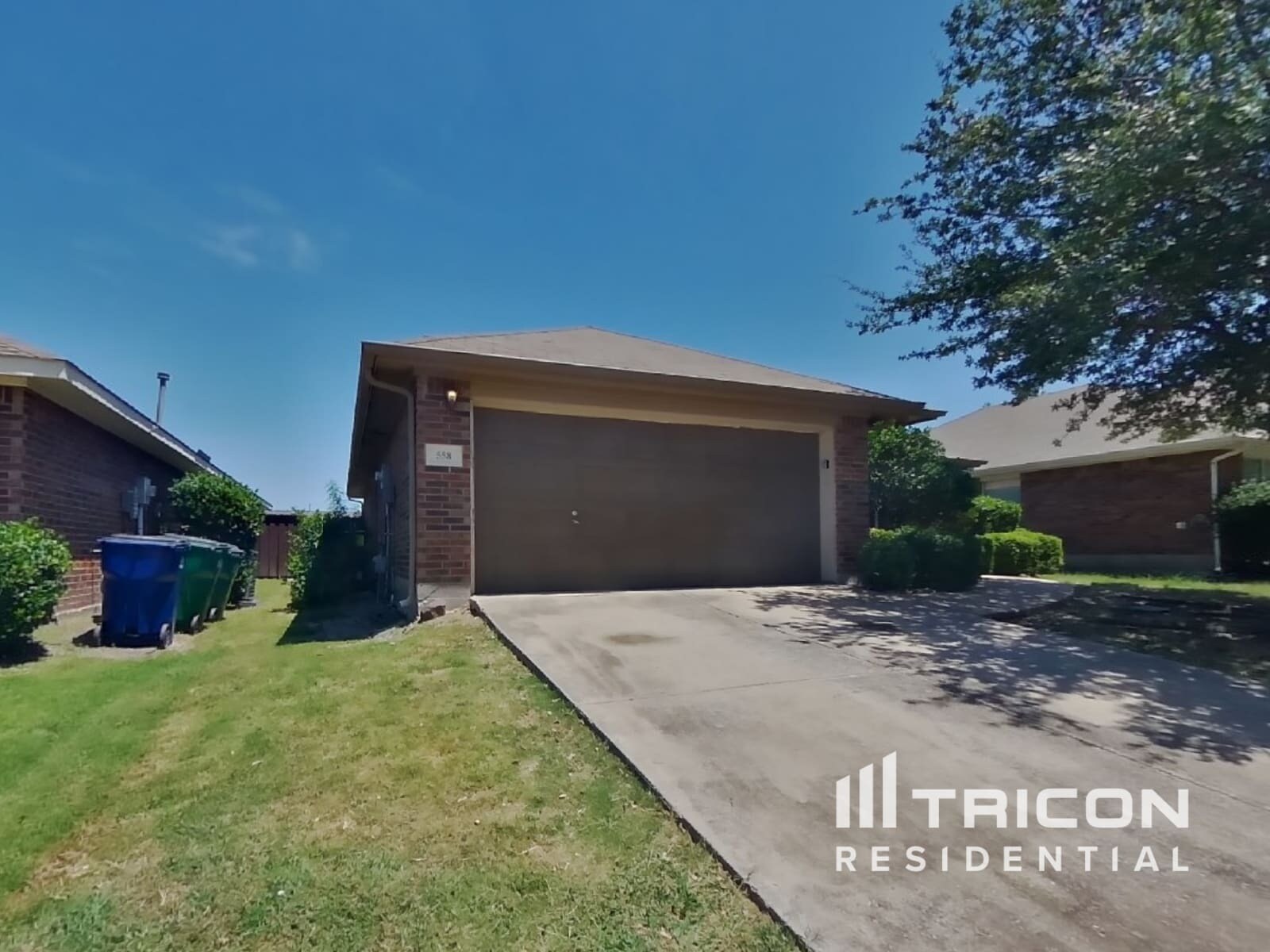 Building Photo - 558 Hickory Ln