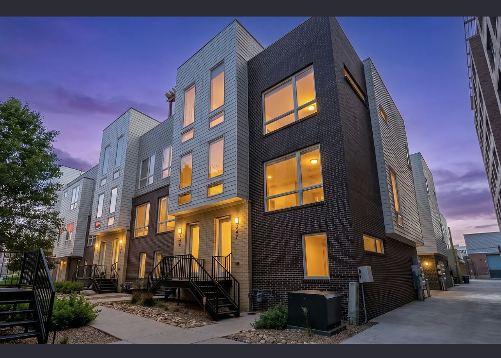 Building Photo - 3425 Larimer St