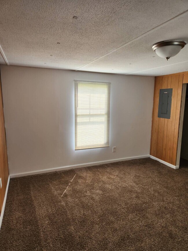Building Photo - 117 Grace Park Ln