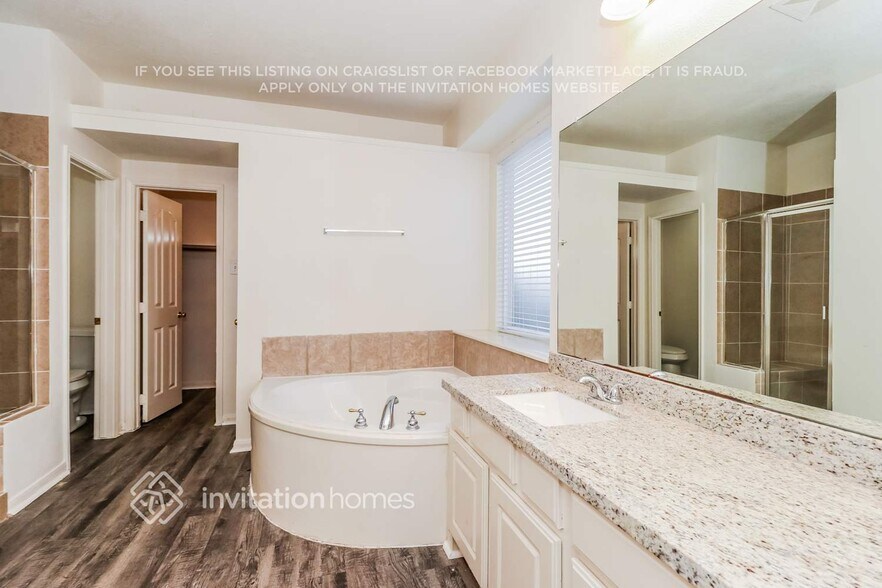 Building Photo - 2227 Lazy Trail Path Ct