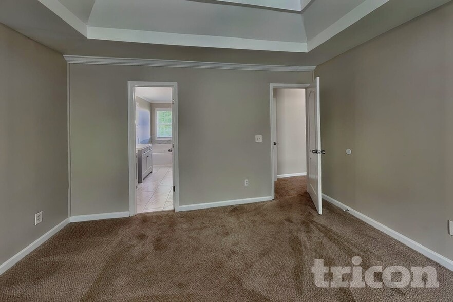 Building Photo - 1806 Dalton Way