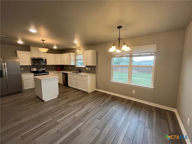 Building Photo - 6103 Cactus Flower Ln