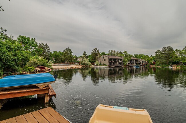 Building Photo - 3BD, 2.5BA Arapahoe Lake Park Townhome Nea...