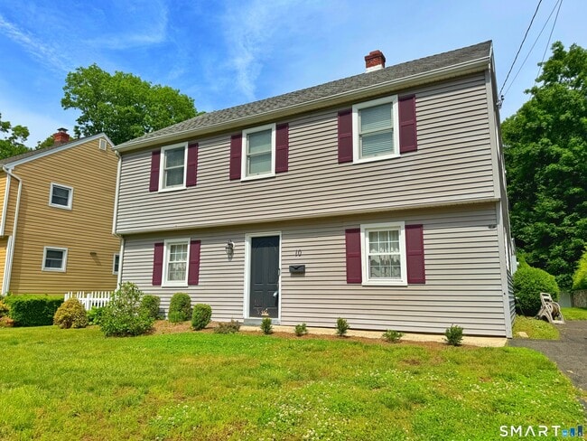 Building Photo - 10 Harvann Rd