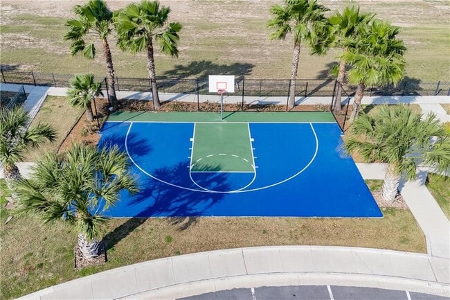 Building Photo - 28 N 15th St