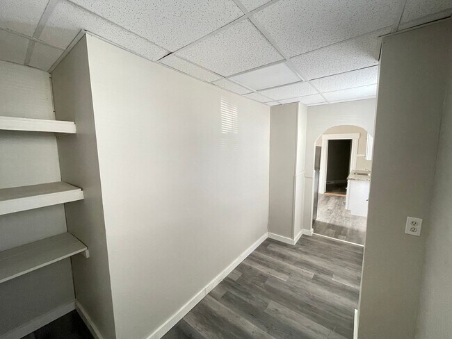 Building Photo - 336 Amherst St