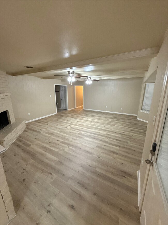 Building Photo - 19514 Whitewood Dr