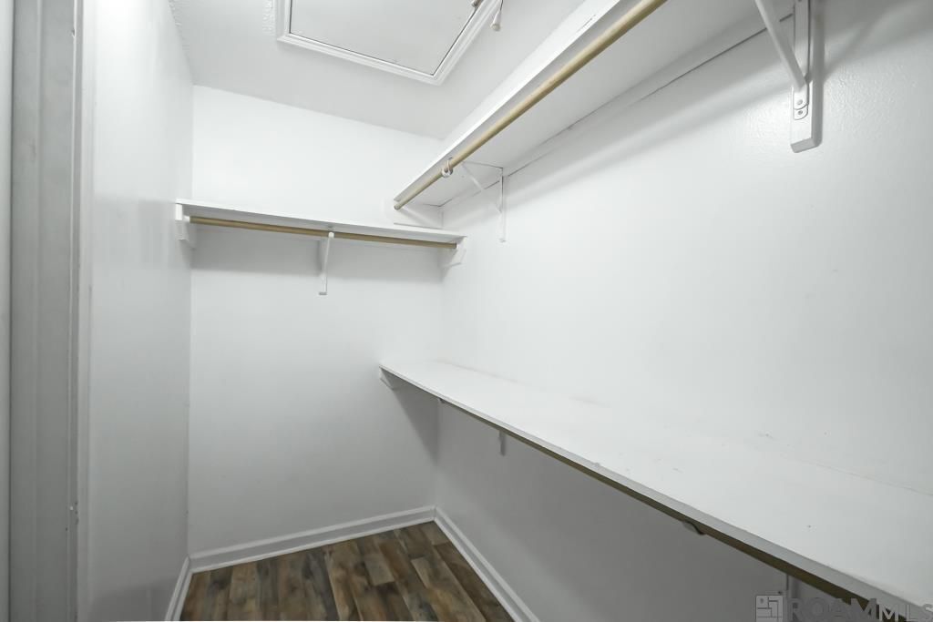 Building Photo - 3437 Myrtle Grove Dr