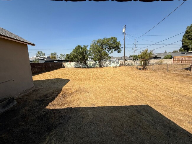 Building Photo - Available Soon!