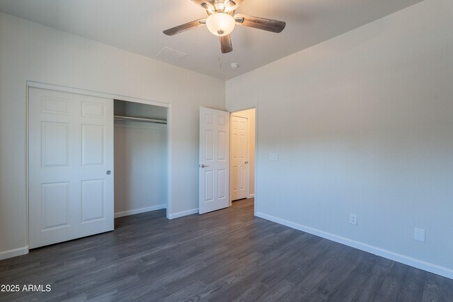 Building Photo - 12307 W Villa Hermosa