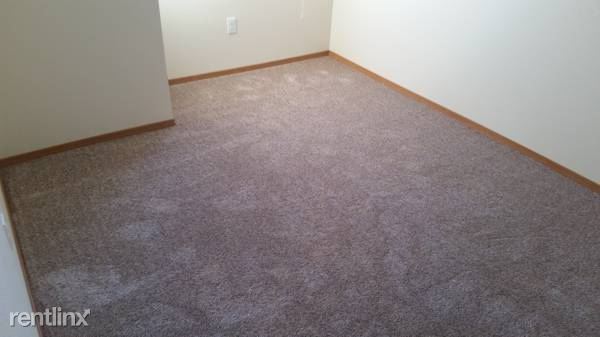 Building Photo - 1 br, 1 bath Apartment - 4611 Juneau St