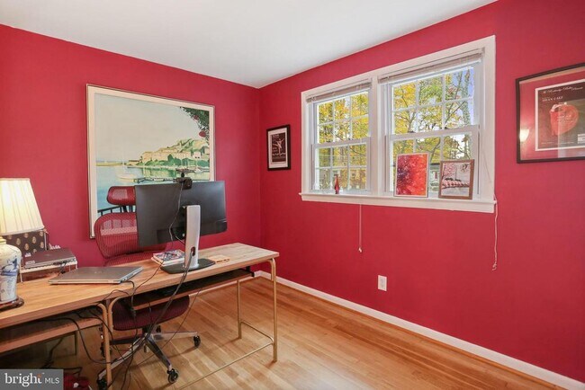 Building Photo - 4848 Red Fox Dr