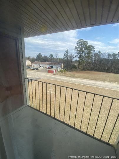 Building Photo - 1122 Southwood Dr
