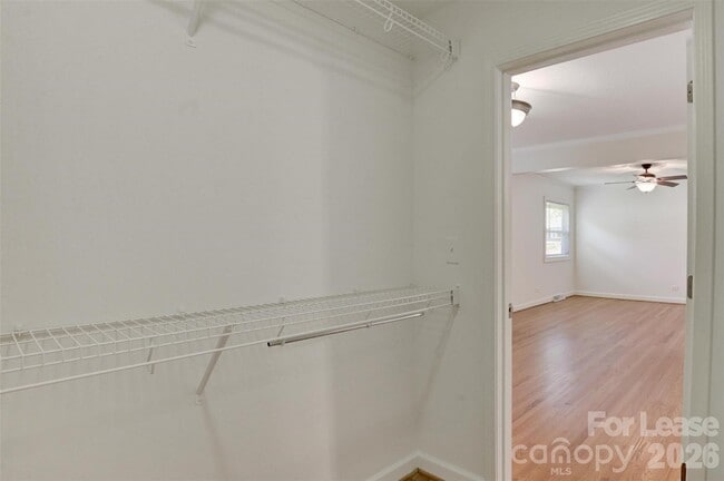 Building Photo - 121 Marshdale Ave SW