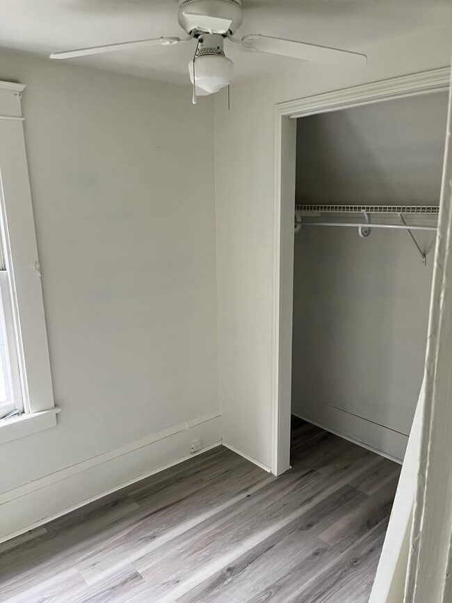 Building Photo - 1000 Walnut St