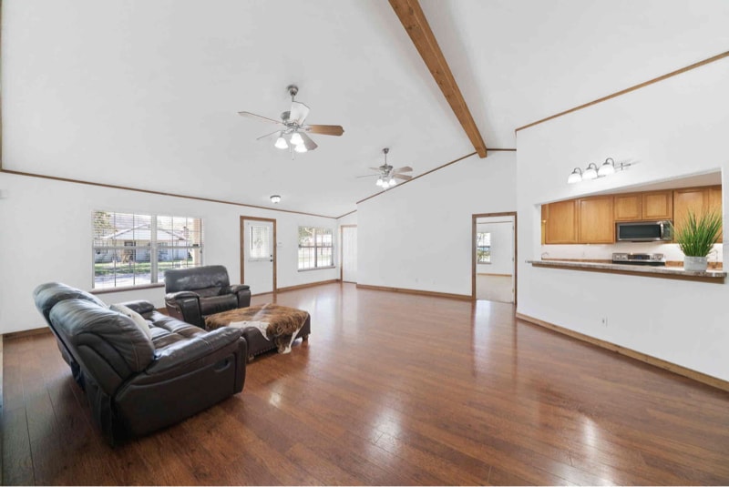 Building Photo - 1015 Algiers St