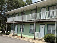 Building Photo - 563 Florosa Ct