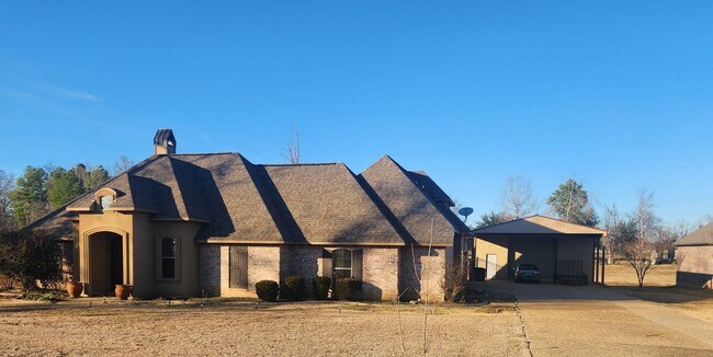 Building Photo - 304 Boulder Dr