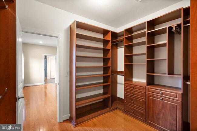 Building Photo - 5666 Spriggs Meadow Dr