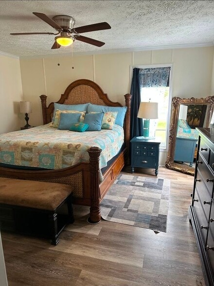 Building Photo - 2115 Bent Oak Ct