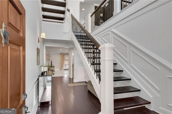 Building Photo - 54 Basswood Cir NE