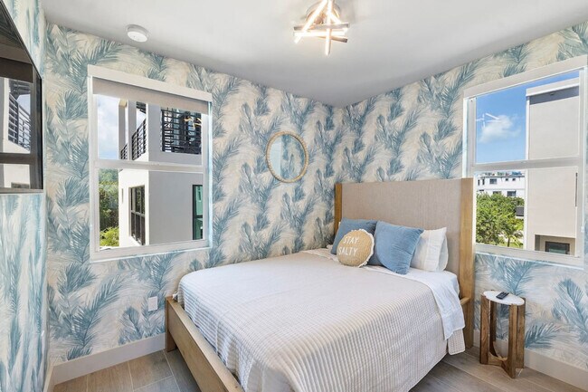 Building Photo - 99 Seaside Ave