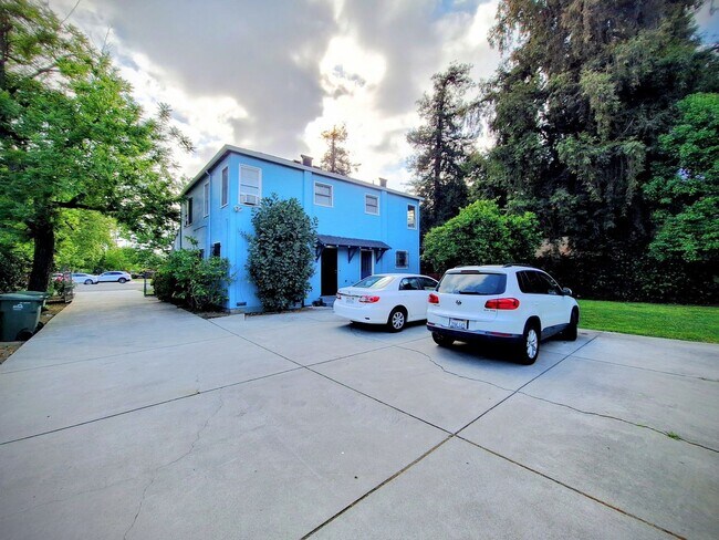 Building Photo - 1505-1507 Lincoln Ave