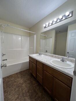 Building Photo - 9065 Pembroke Oak Grove Rd