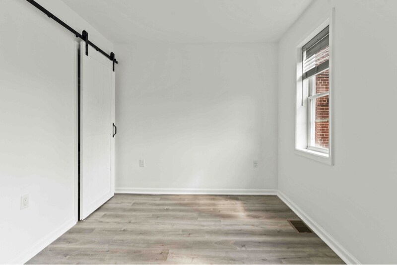 Building Photo - 1452 Smith Pl SE