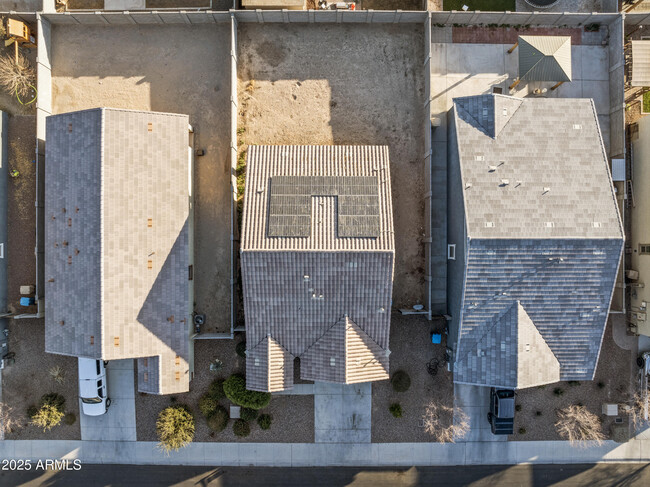 Building Photo - 20249 W Woodlands Ave