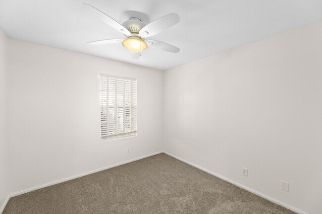 Building Photo - 26820 Marina Point Ln