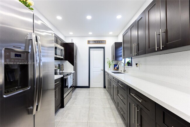 Building Photo - 22811 SW 123rd Ave