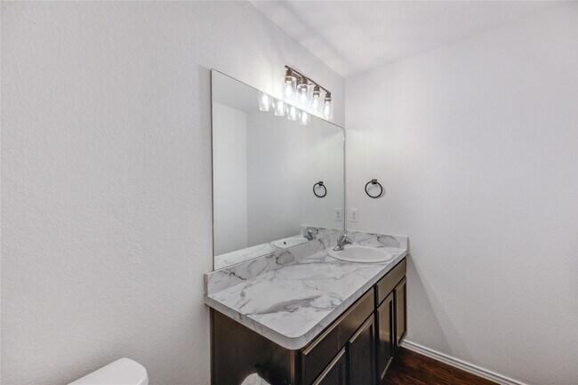 Building Photo - 2010 Louetta Stream Way