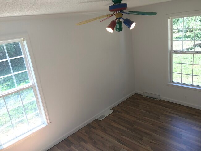 Bedroom 3 - 12 Bramlett Ct