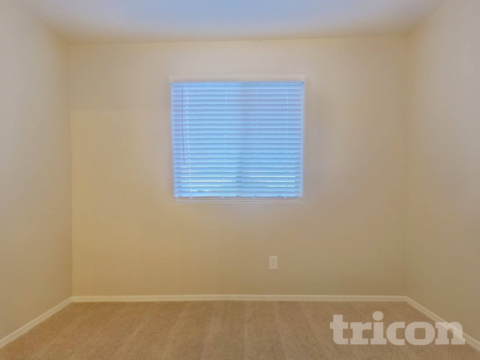 Building Photo - 4036 W Pedro Ln