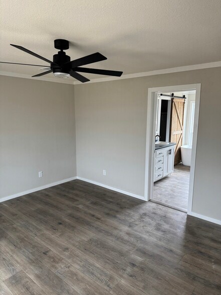 Building Photo - 312 Patriot Ln