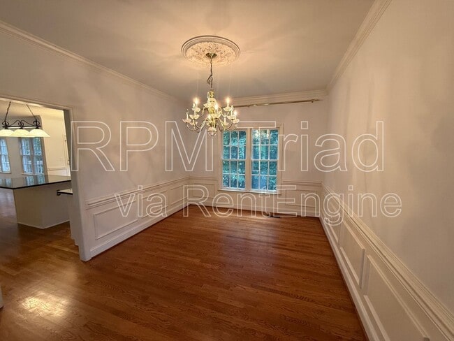 Building Photo - 4210 Shoal Creek Dr